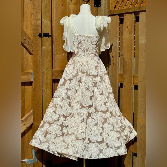 🆕 BRONX & BANCO 🧿 NWOT Sabrina White Bridal Midi Dress, Sz L / US 8 - Picture 11 of 16